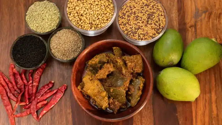 ঠাকুরবাড়ির ভিন্ন স্বাদে আম
